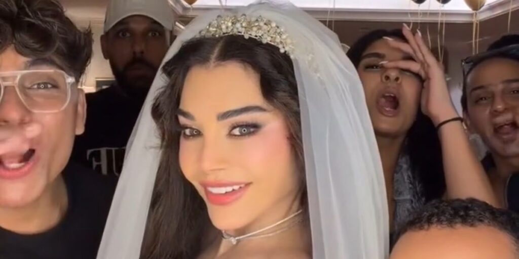 سر ظهور هيفاء وهبي المفاجئ بفستان الزفاف