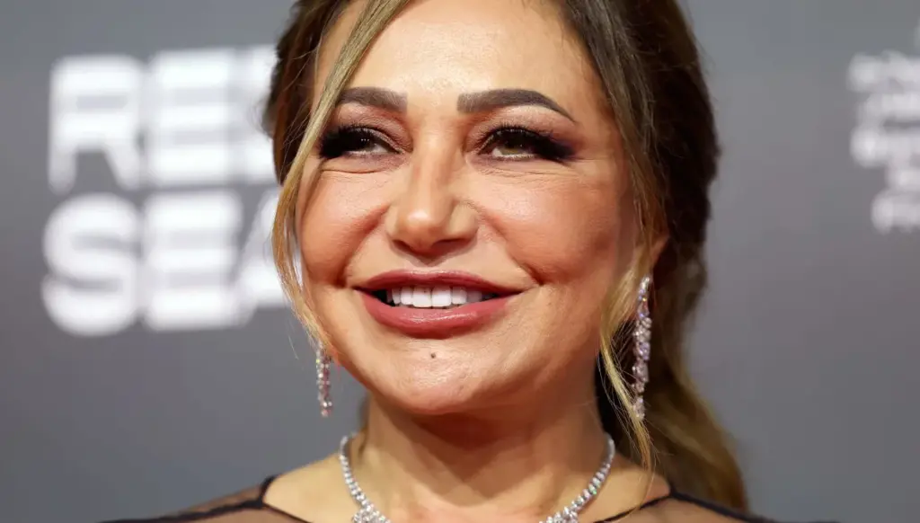 ليلى علوي تكشف حقيقة دخول نجلها خالد إلى التمثيل
