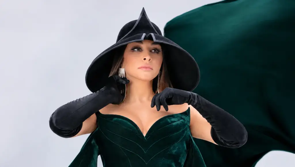 ألبوم إليسا ‘أنا سكّتين’ متاح كاملاً على يوتيوب بعد النزاع ألبوم إليسا 'أنا سكّتين' متاح كاملاً على يوتيوب بعد النزاع