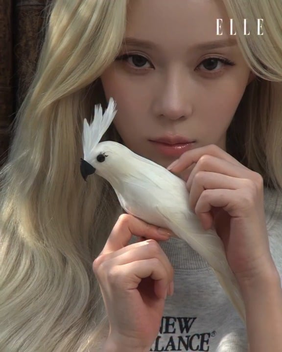 260706 Winter for ELLE Korea x New Balance Lifestyle (فيلم الموضة الرقمي الصادر في يوليو 2026)
