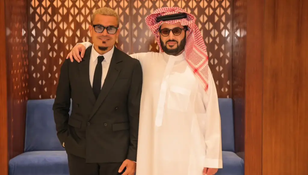 تعاون تركي آل الشيخ ونادر نور في ألبوم عمرو دياب حبيتك