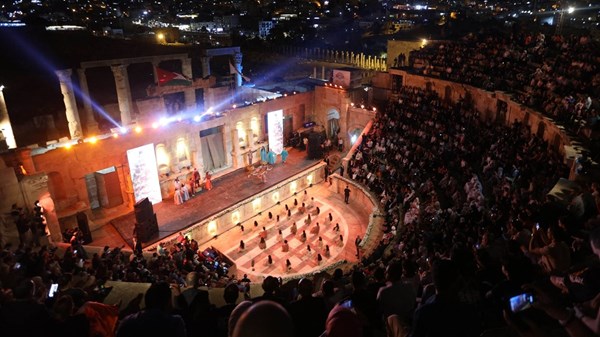 «مهرجان جرش».. 40 عاماً من الثقافة والفنون بإرث يمتد وأجيال تلتقي