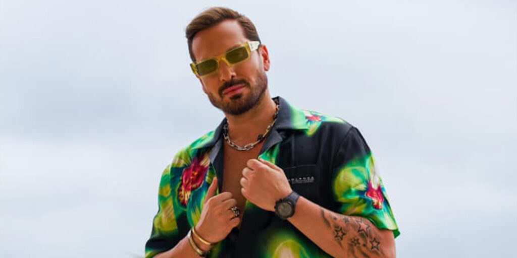 عزيز عبدو يطرح “لون الخمري”.. أغنية Latin Pop بإيقاع صيفي وكليب مصوّر في تركيا – Musicnation عزيز عبدو يطرح “لون الخمري”.. أغنية Latin Pop بإيقاع صيفي وكليب مصوّر في تركيا