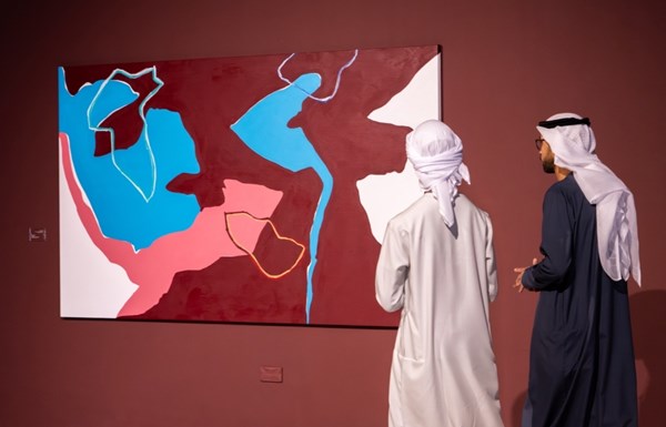 نور السويدي تحول الذاكرة والعاطفة إلى فضاءات تجريدية نور السويدي تحول الذاكرة والعاطفة إلى فضاءات تجريدية