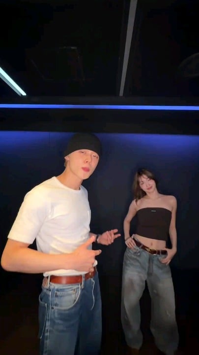 260714 تحديث تويتر TXT_bighit - تهدئة 🤎 مع #MOMO @JYPETWICE