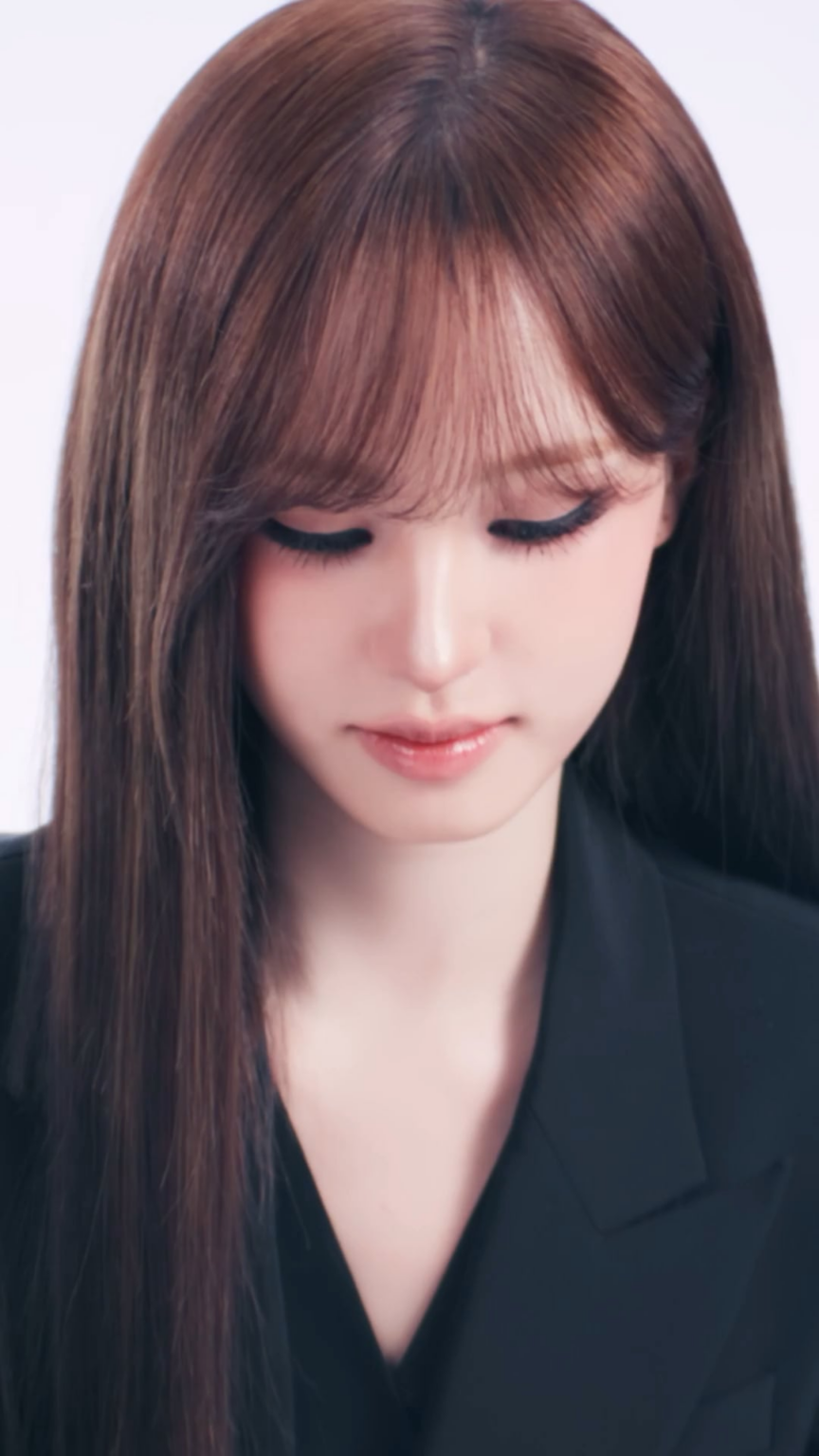 260709 تحديث تويتر TONYMOLY مع ليز