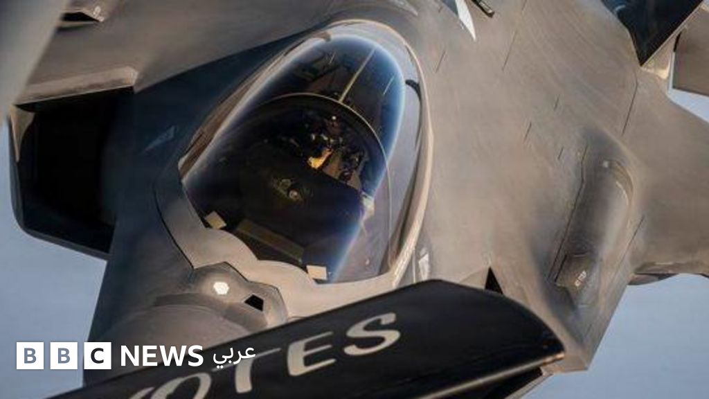 إيران تعلن استهداف قواعد عسكرية في الأردن والبحرين والكويت رداً على موجة جديدة من الضربات الأمريكية إيران تعلن استهداف قواعد عسكرية في الأردن والبحرين والكويت رداً على موجة جديدة من الضربات الأمريكية