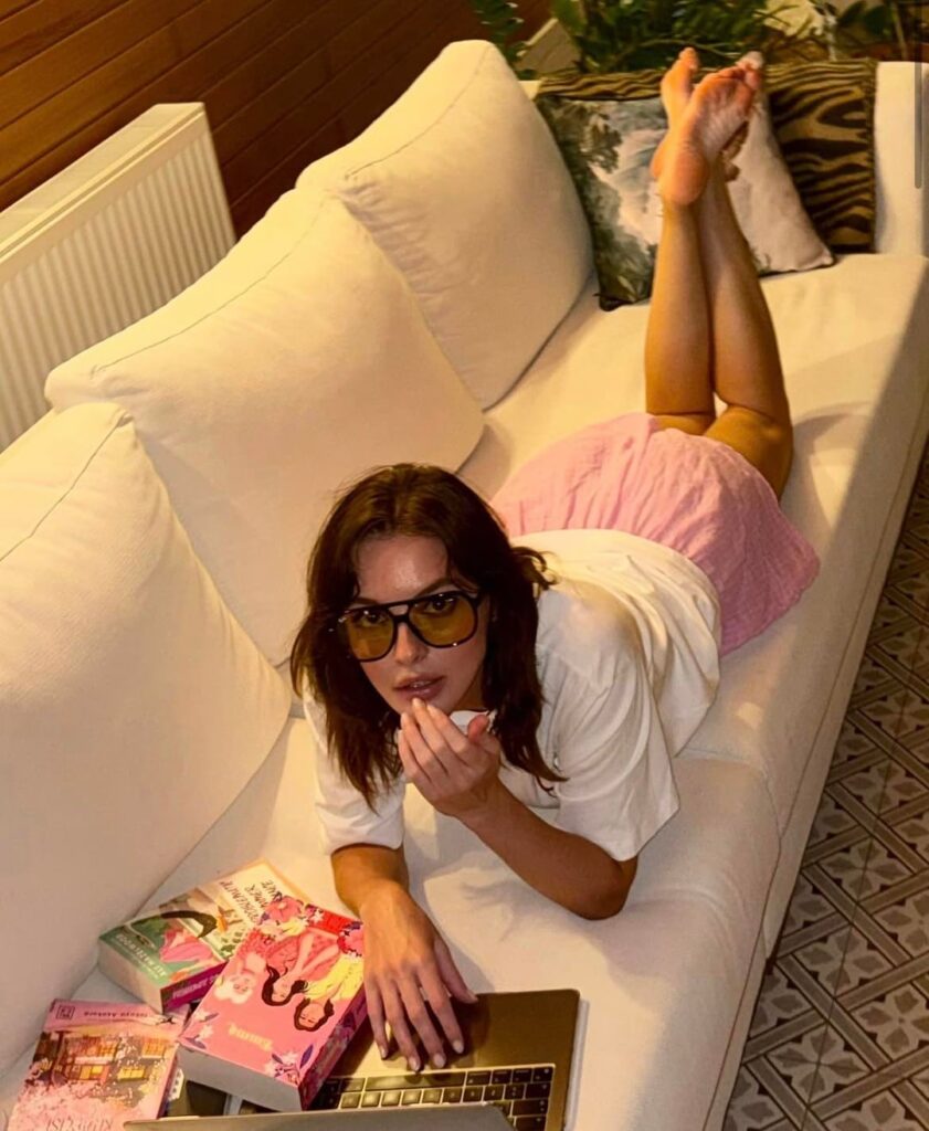 Melis Sezen
