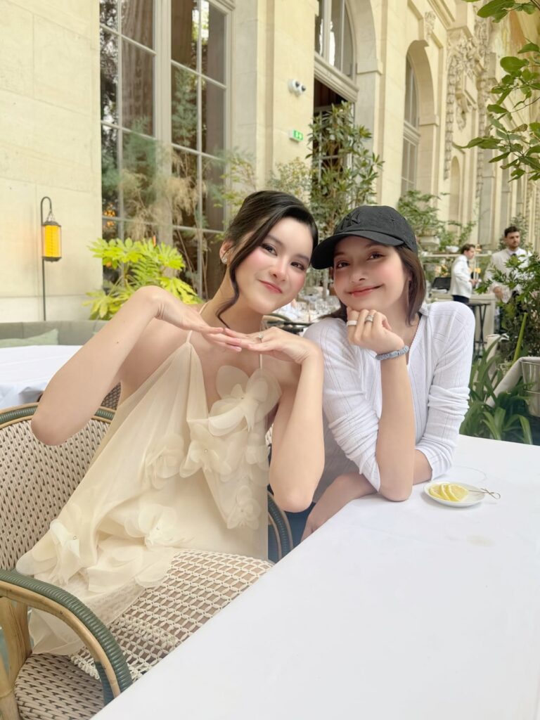 260707 تحديث aonsomrutai على IG مع ليزا