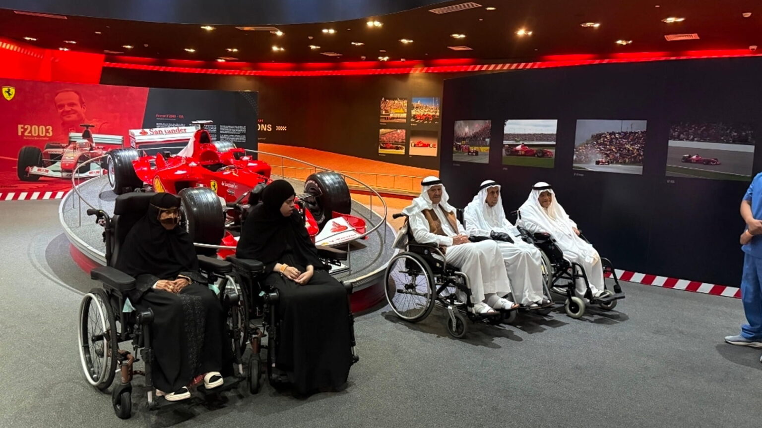 دار رعاية المسنين بالشارقة تصطحب منتسبيها إلى عالم فيراري دار رعاية المسنين بالشارقة تصطحب منتسبيها إلى عالم فيراري