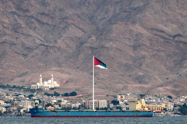 مدينة العقبة الأردنية القريبة، 19 نوفمبر/تشرين الثاني 2021.