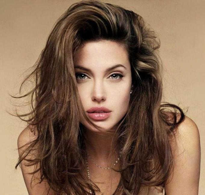 Angelina Jolie