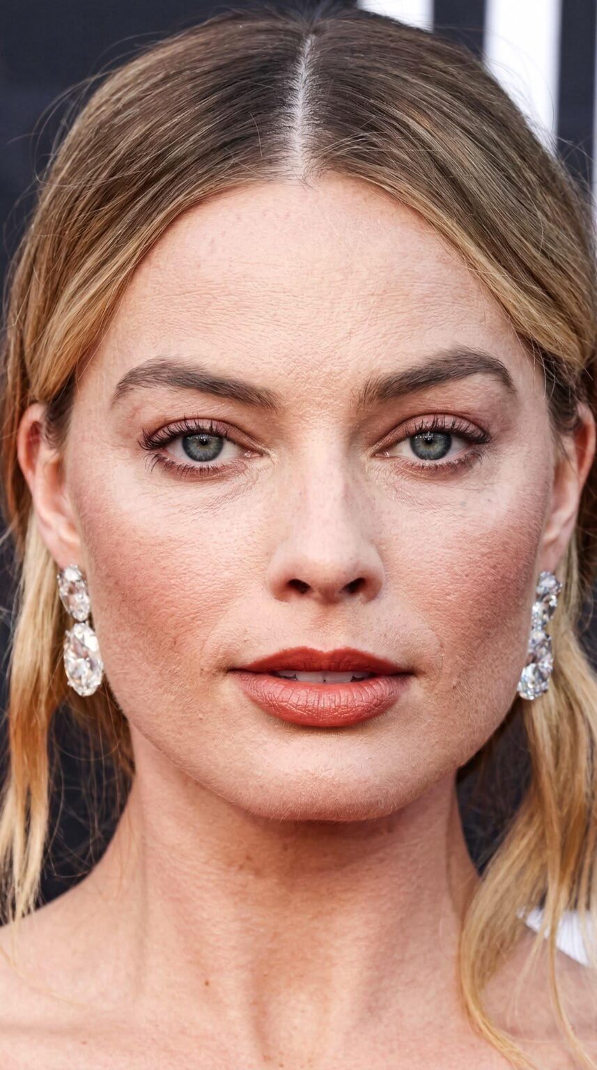 Margot Robbie