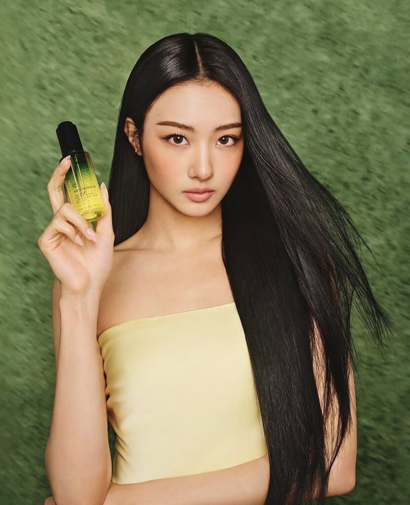 تم الإعلان عن MEOVV Gawon كسفير جديد للعلامة التجارية Aveda Korea