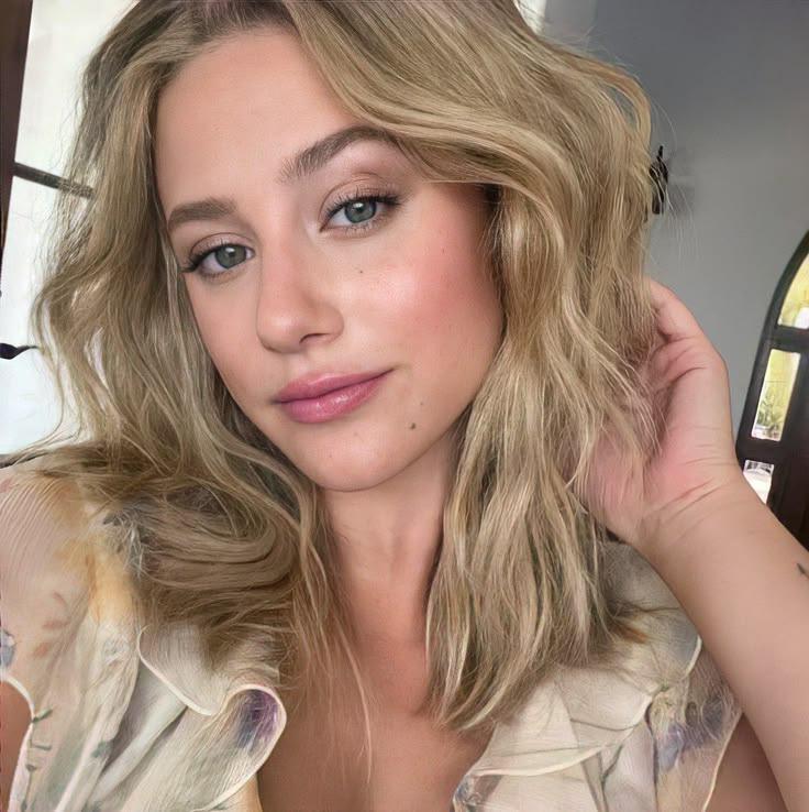 Lilly Rhinehart