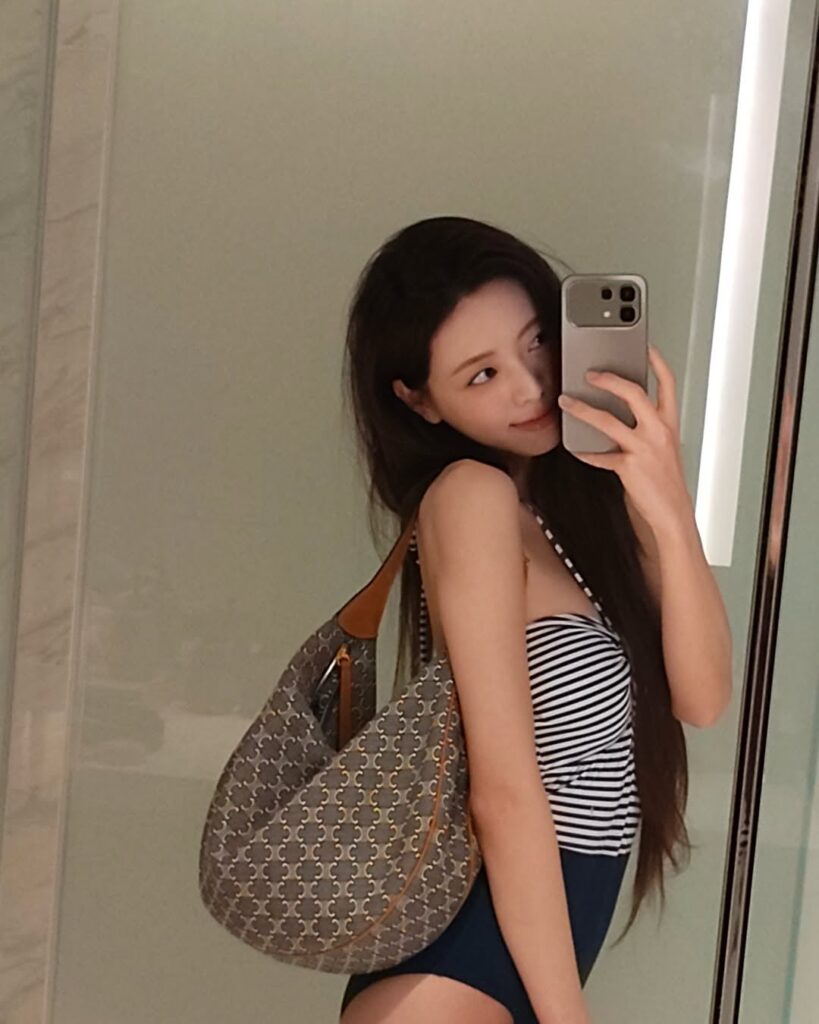 يونا قدم ITZY