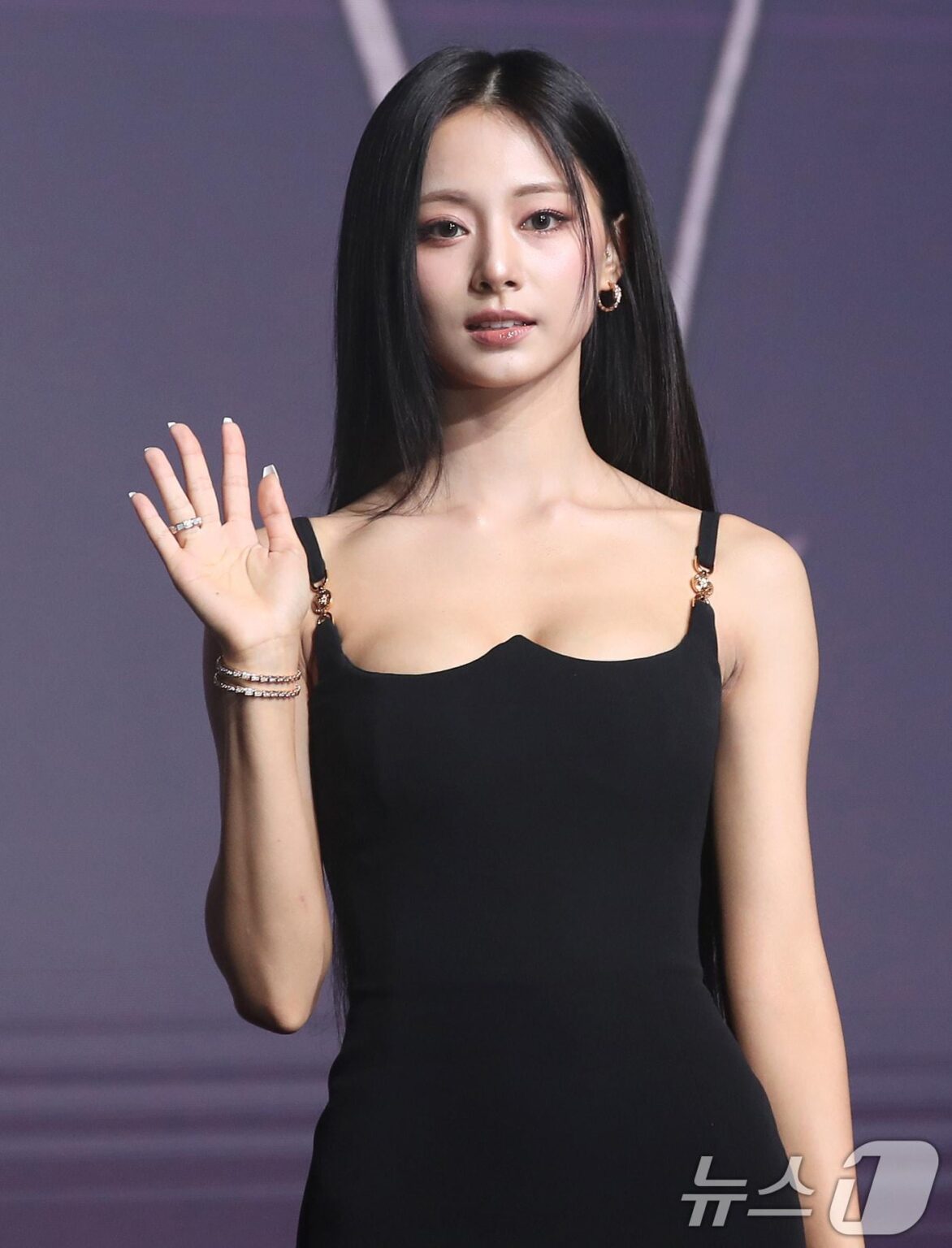 20260714 الأخبار1 - [Exclusive] Tzuyu من TWICE تغادر JYP بعد 11 عامًا
