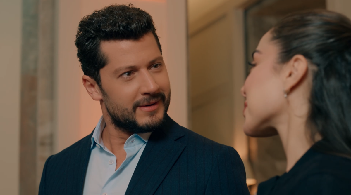 مسلسل حب على ورق الحلقة 18