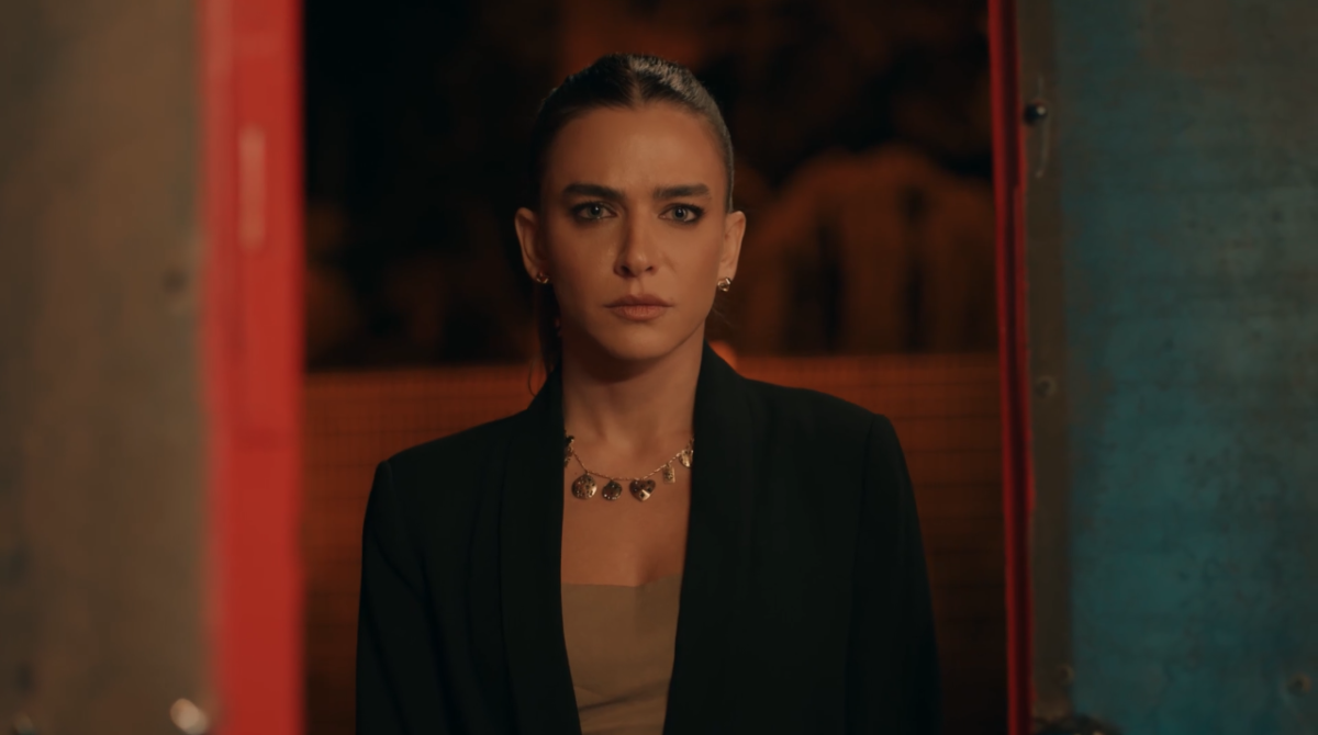 مسلسل حب على ورق الحلقة 18