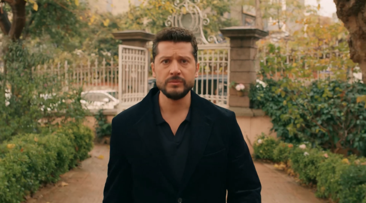 مسلسل حب على ورق الحلقة 25