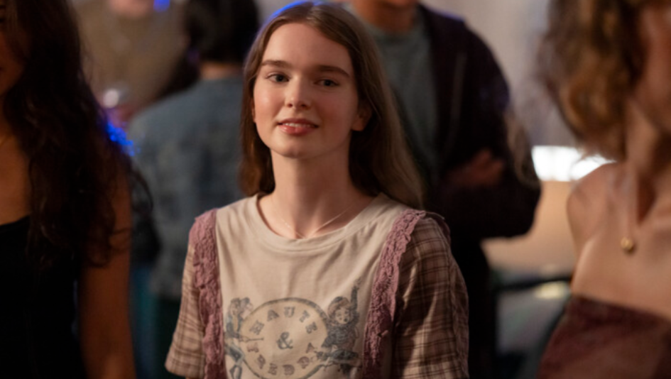 مسلسل Carrie للمخرج مايك فلاناغان يُجري تغييرات كبيرة على رواية ستيفن كينغ مسلسل Carrie للمخرج مايك فلاناغان يُجري تغييرات كبيرة على رواية ستيفن كينغ