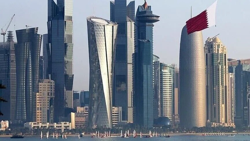 الدوحة تستدعي نائب سفير إيران احتجاجا على استهداف ناقلة قطرية logo