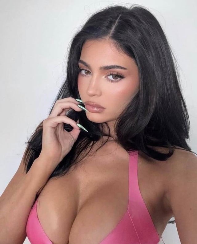 KylieJenner