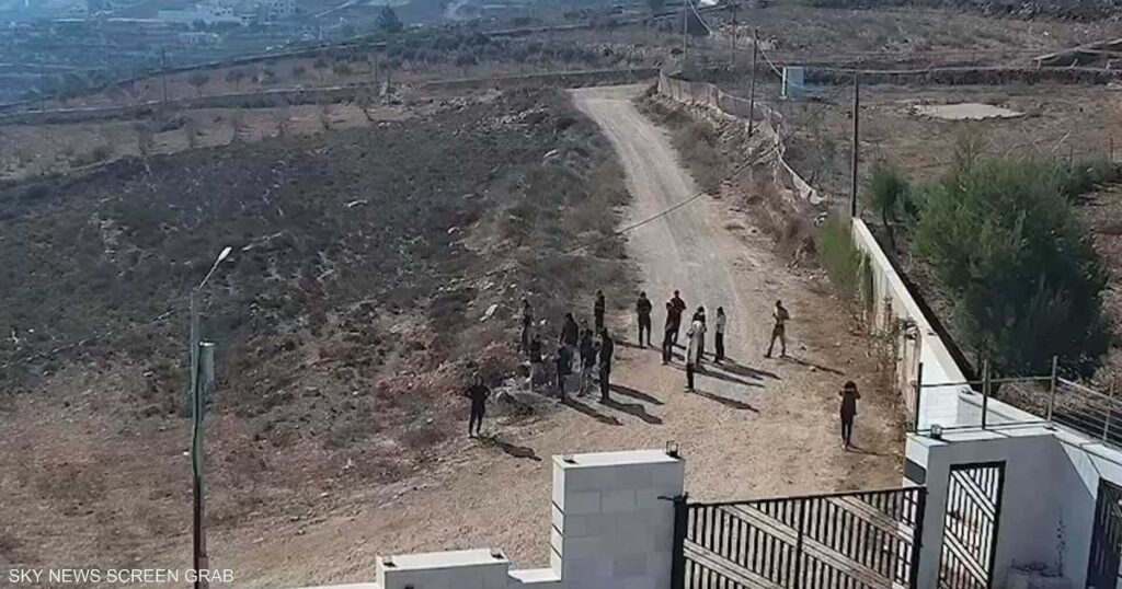 إسرائيل ترسل مزيدا من القوات لبلدة يحاصرها مستوطنون إسرائيل ترسل مزيدا من القوات لبلدة يحاصرها مستوطنون