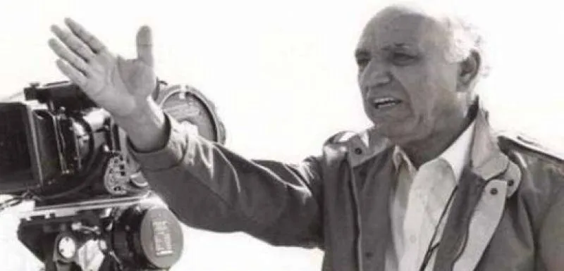 صلاح أبو سيف... 30 عاماً على سينما لا يغيب صاحبها