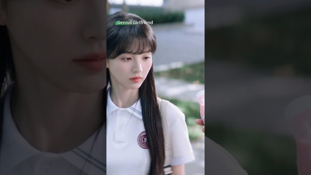 بين الطباشير والضحكات، بدأت قصة صغيرة تكبر بهدوء 🖍️🌱#geniusgirlfriend #cdrama #iqiyi #ChineseDrama