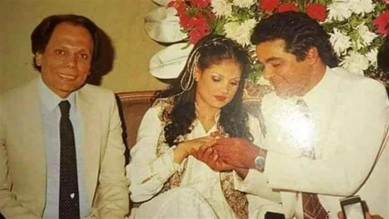 تزوج الفنان مصطفى متولى من إيمان شقيقة الفنان عادل إمام، وأنجب منها أبناءه الثلاثة هم (عمر، وعصام، وعادل). - صورة أرشيفية