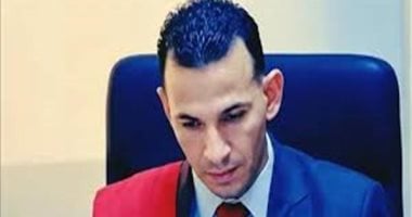 "الناس انخدعت بالعربية والجاردات".. أخطر اعترافات "القاضي المزيف" أمام النيابة