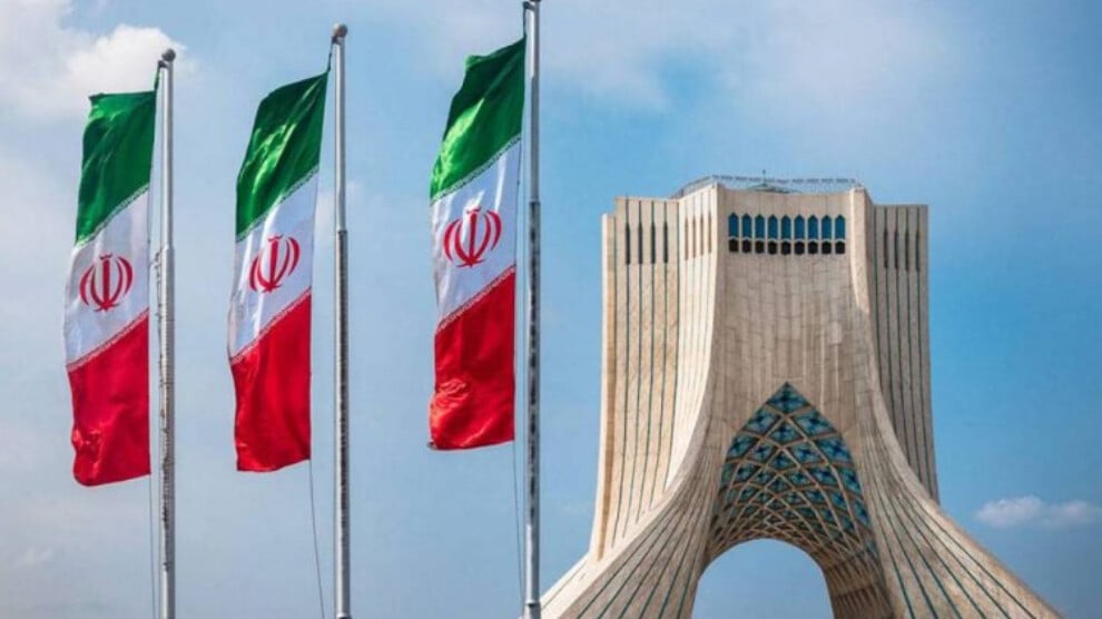 طهران تتلقى دعوة للانضمام إلى اتفاق مكة للدفاع المشترك طهران تتلقى دعوة للانضمام إلى اتفاق مكة للدفاع المشترك