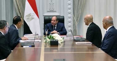 الرئيس السيسي: الامتحانات في البكالوريا المصرية من كتب الوزارة والتقييمات المعتمدة الرئيس السيسي: الامتحانات في البكالوريا المصرية من كتب الوزارة والتقييمات المعتمدة