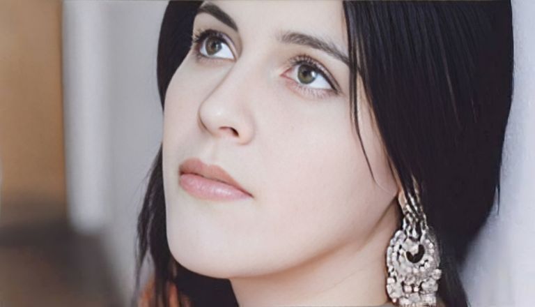 الفنانة الجزائرية سعاد ماسي بعد انتشار شائعة طعنها داخل منزلها.. سعاد ماسي تكشف حقيقة الاعتداء عليها في تونس - صورة 1