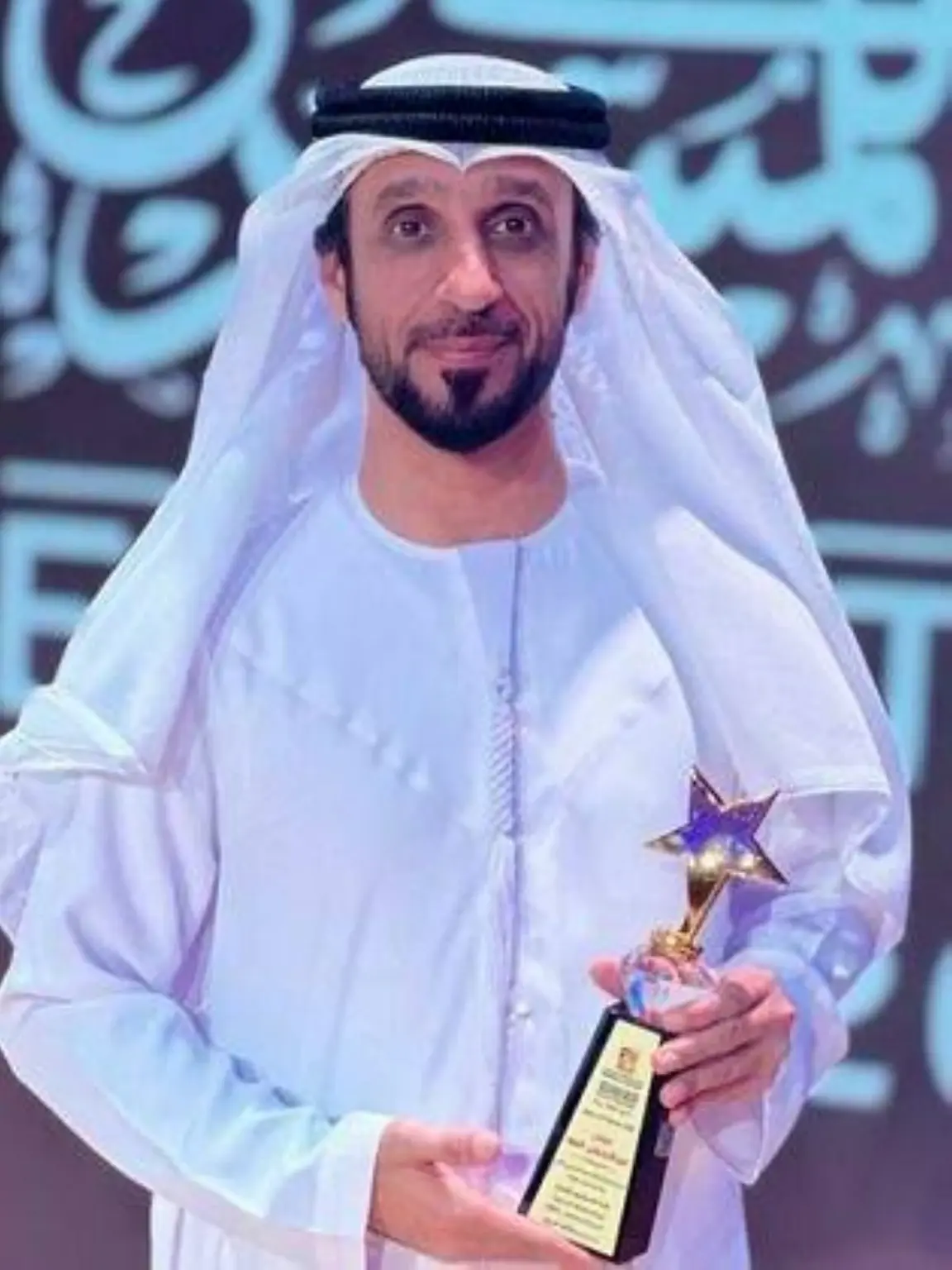 عبد الرحمن الملا: أجر الممثل في التلفزيون يساوي ميزانية عرض مسرحي عبد الرحمن الملا: أجر الممثل في التلفزيون يساوي ميزانية عرض مسرحي