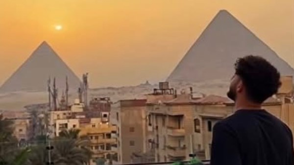 غضب واسع بسبب تصوير الأهرامات بطائرة درون.. ومطالبات بالتحقيق في الواقعة غضب واسع بسبب تصوير الأهرامات بطائرة درون.. ومطالبات بالتحقيق في الواقعة