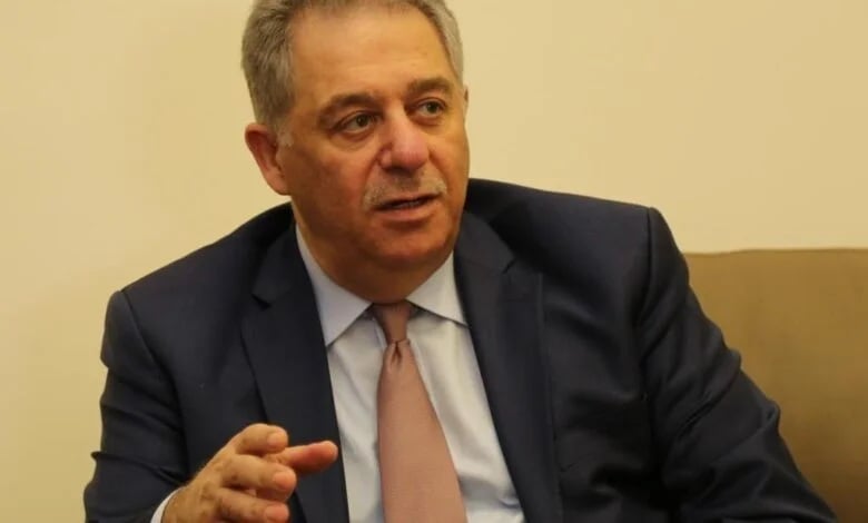 القضاء يوقف السفير الفلسطيني السابق أشرف دبور القضاء يوقف السفير الفلسطيني السابق أشرف دبور