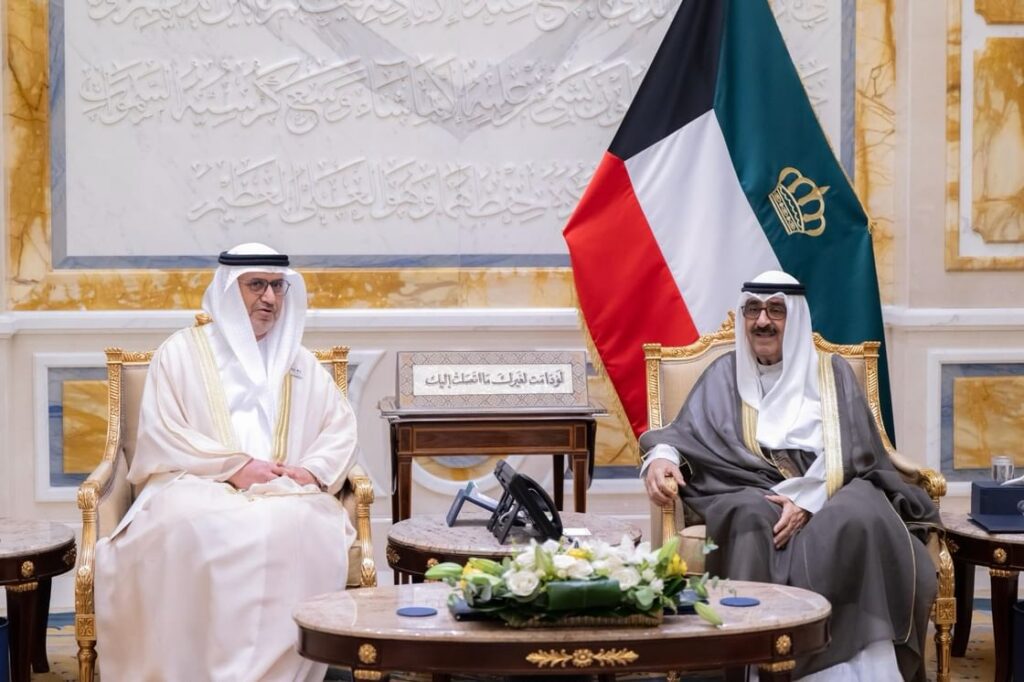 رئيس الدولة يبعث رسالة خطية إلى أمير دولة الكويت تتضمن دعوة لحضور مؤتمر الأمم المتحدة للمياه 2026
