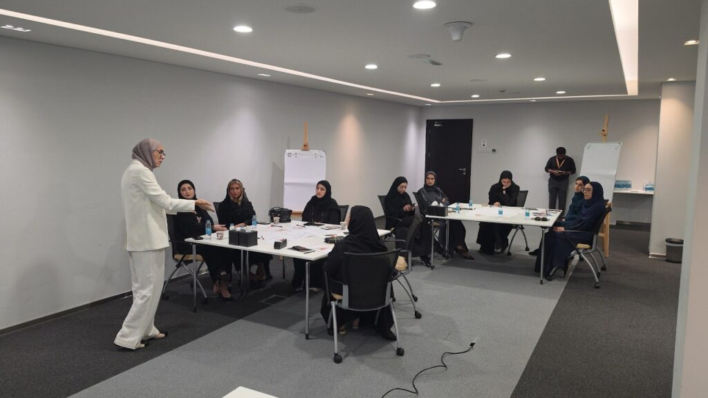 شروق تنظم ورشة من الإمكانيات للقيادة لتمكين الموظفات مهارياً شروق تنظم ورشة من الإمكانيات للقيادة لتمكين الموظفات مهارياً