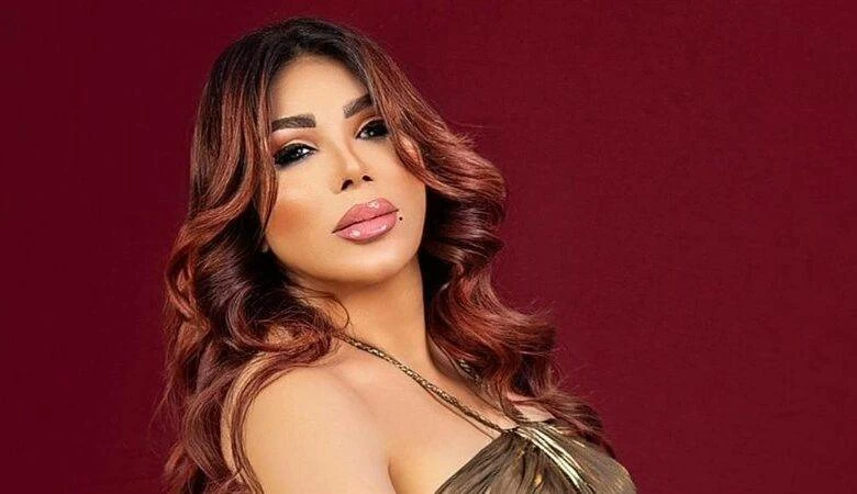 بسبب سنها.. غادة إبراهيم تفتح النار على «ويكيبيديا»: «أنا أكبر من نجمة الجماهير؟» غادة إبراهيم - صورة أرشيفية