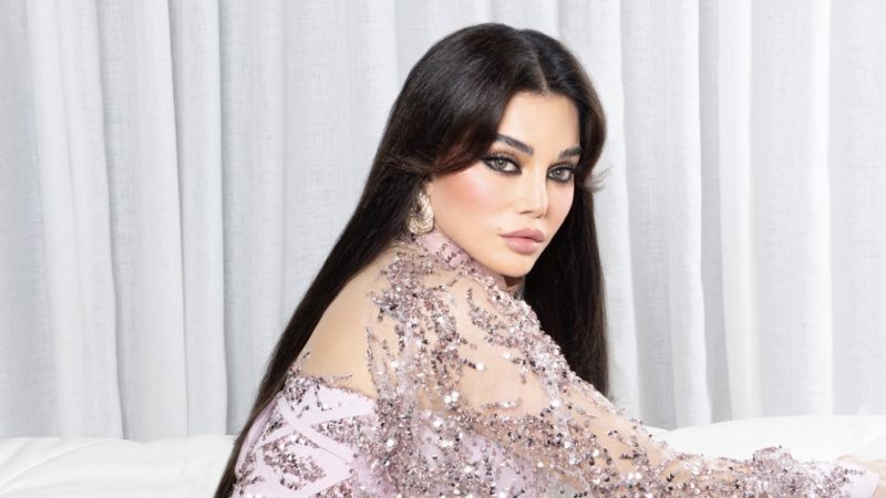 هيفاء وهبي تشعل أجواء مسرح قرطاج وتصر على صورة مع طفل تونسي | CNN Arabic هيفاء وهبي تشعل أجواء مسرح قرطاج وتصر على صورة مع طفل تونسي | CNN Arabic