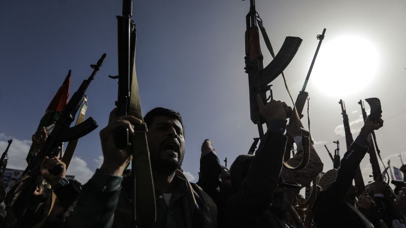 الحوثيون: نفذنا هجمات ضد "أهداف حساسة" في السعودية | CNN Arabic