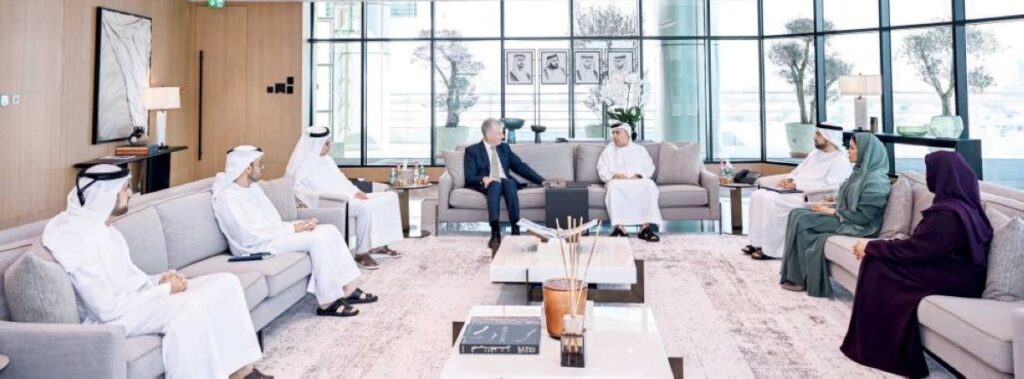 خطط بين «طرق» و«مطارات» دبي لتسهيل الحركة المرورية وتنقل المسافرين Al Bayan