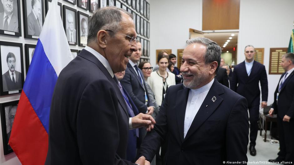 تقارير: إيران تقترح خطة مدتها 7 أيام لإعادة فتح مضيق هرمز تقارير: إيران تقترح خطة مدتها 7 أيام لإعادة فتح مضيق هرمز