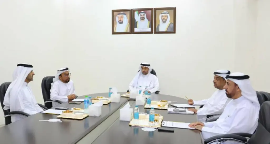 «الشارقة الخيرية» تستعرض سير العمل وخطط الزيارات الميدانية والتنفيذية «الشارقة الخيرية» تستعرض سير العمل وخطط الزيارات الميدانية والتنفيذية