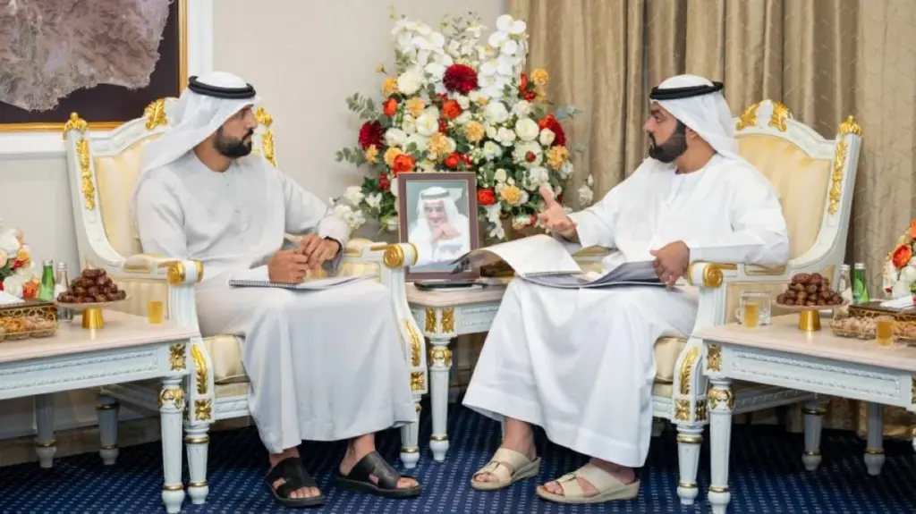 محمد بن حمد: تمكين الشباب يصنع المستقبل محمد بن حمد: تمكين الشباب يصنع المستقبل
