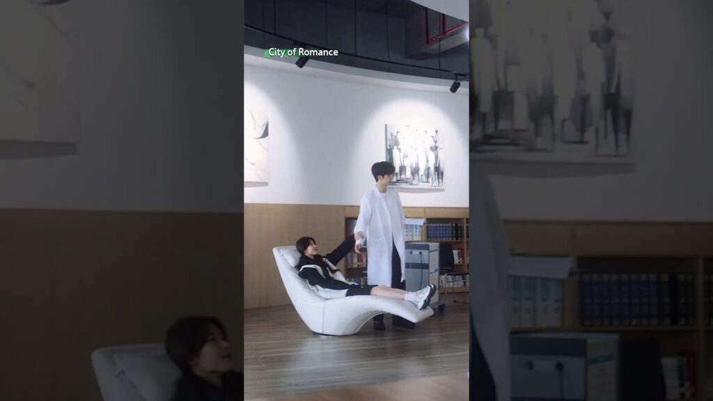 🤭😂 يا إلهي، كم هذا محرج! #cityofromance #cdrama  #yuchengen #wangzixuan #funny #viral #cdrama
