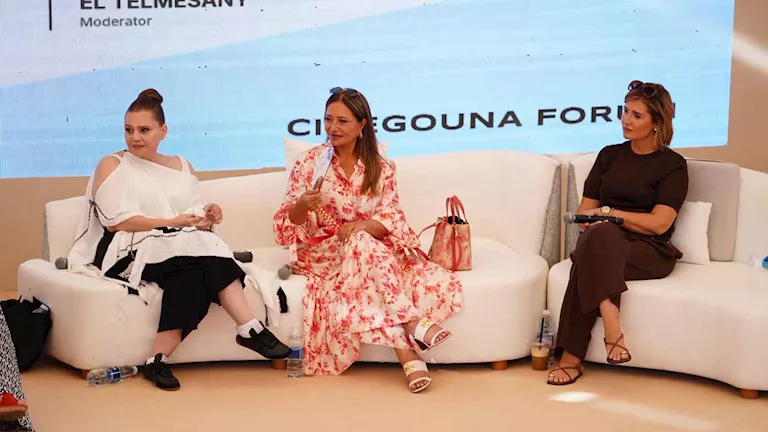 نجوم الفن يواصلون التألق على ريد كاربت الجونة السينمائي نجوم الفن يواصلون التألق على ريد كاربت الجونة السينمائي