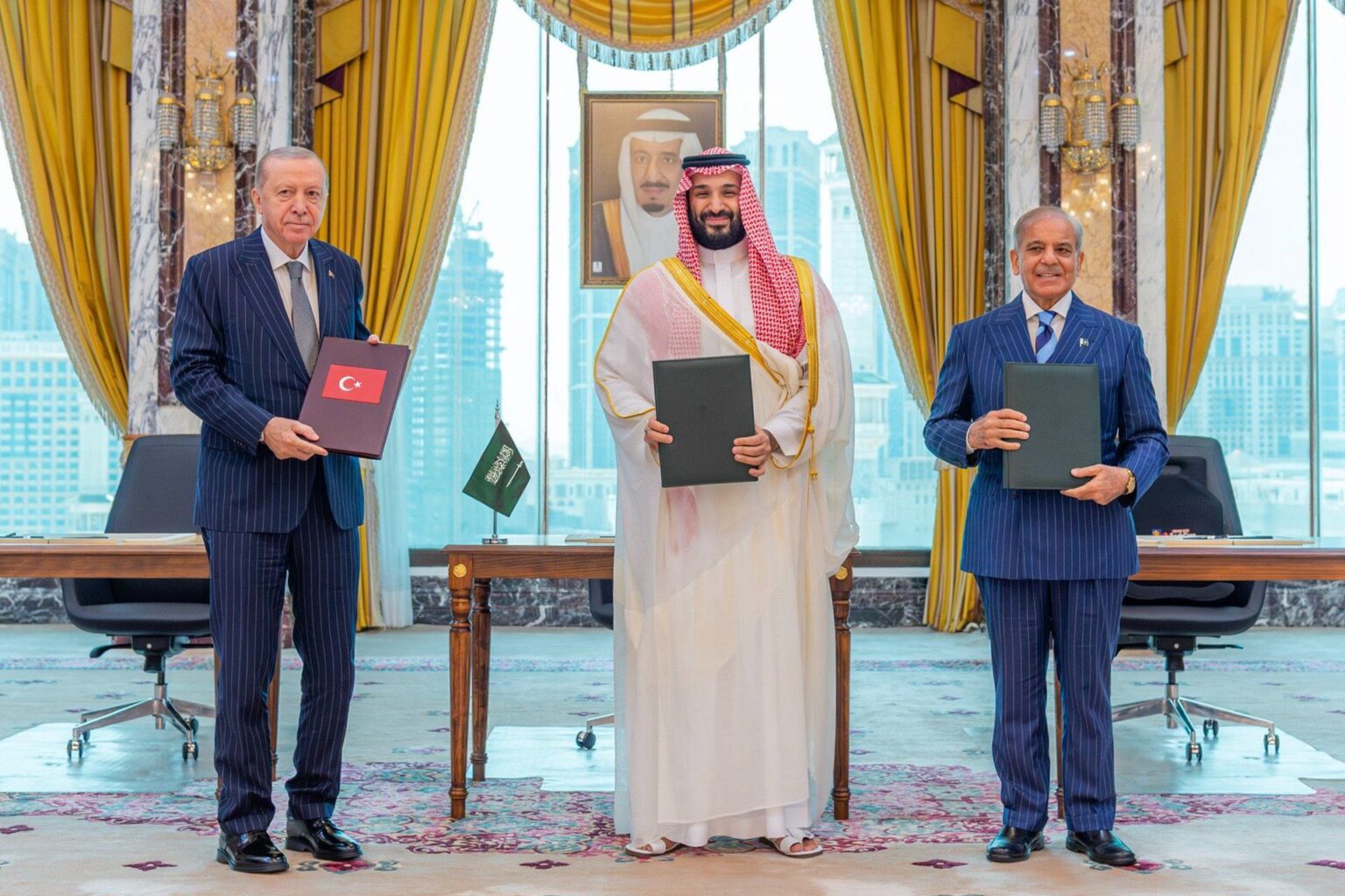 نهاية الشرق الأوسط القديم.. تحالفات جديدة وعالم أكثر خطورة | سياسة